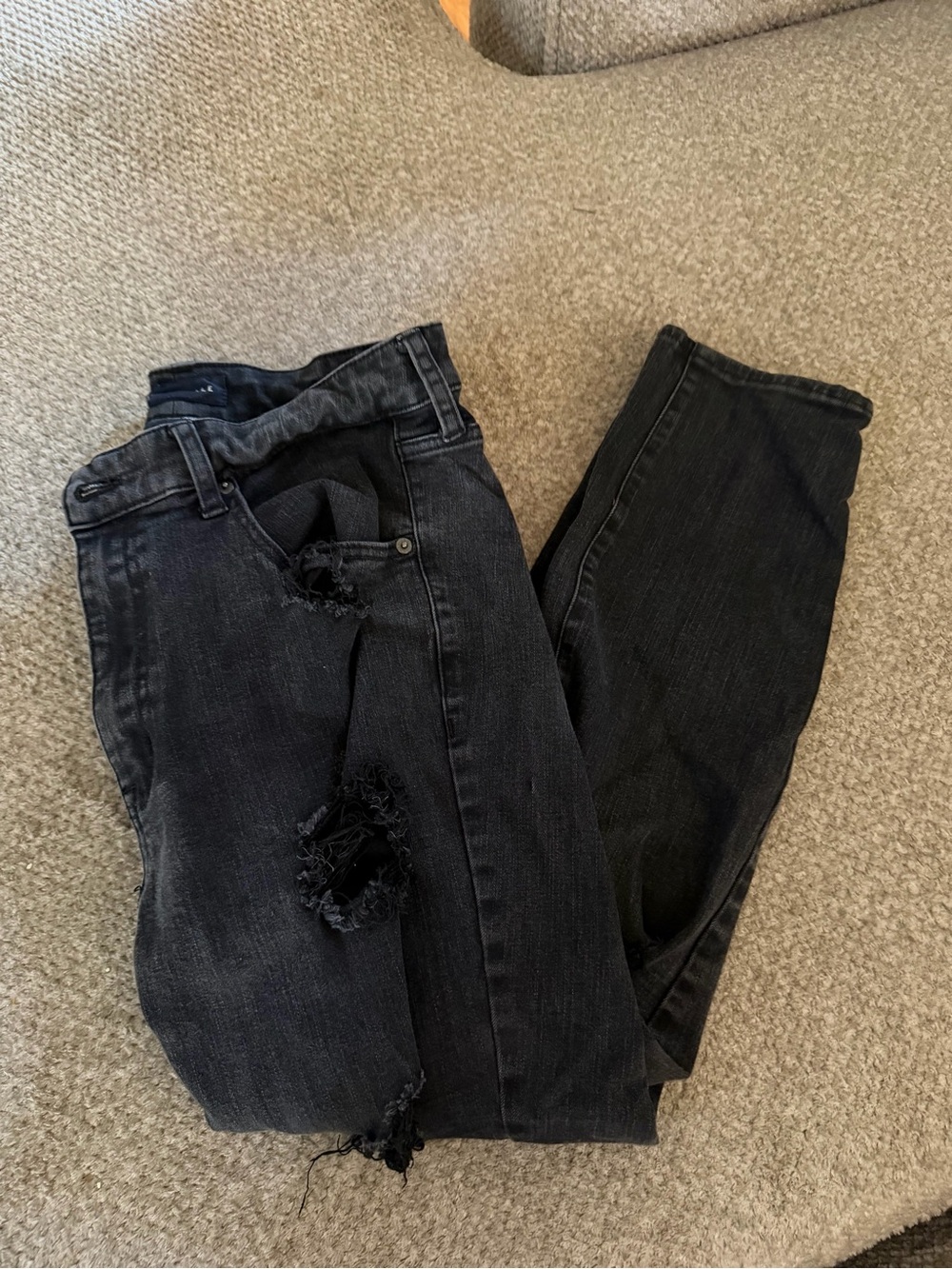 Aeropostale Black High-Rise Distressed Women’s Jeans